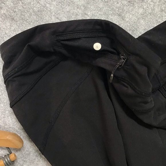 Lululemon Atlantic Leggings - Picture 6 of 8